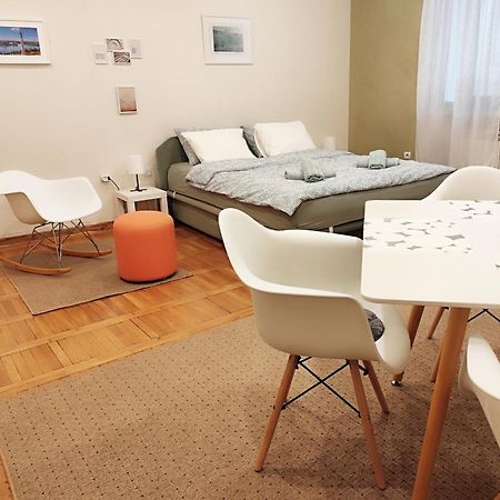 Center Obi-One Appartement Belgrado Buitenkant foto